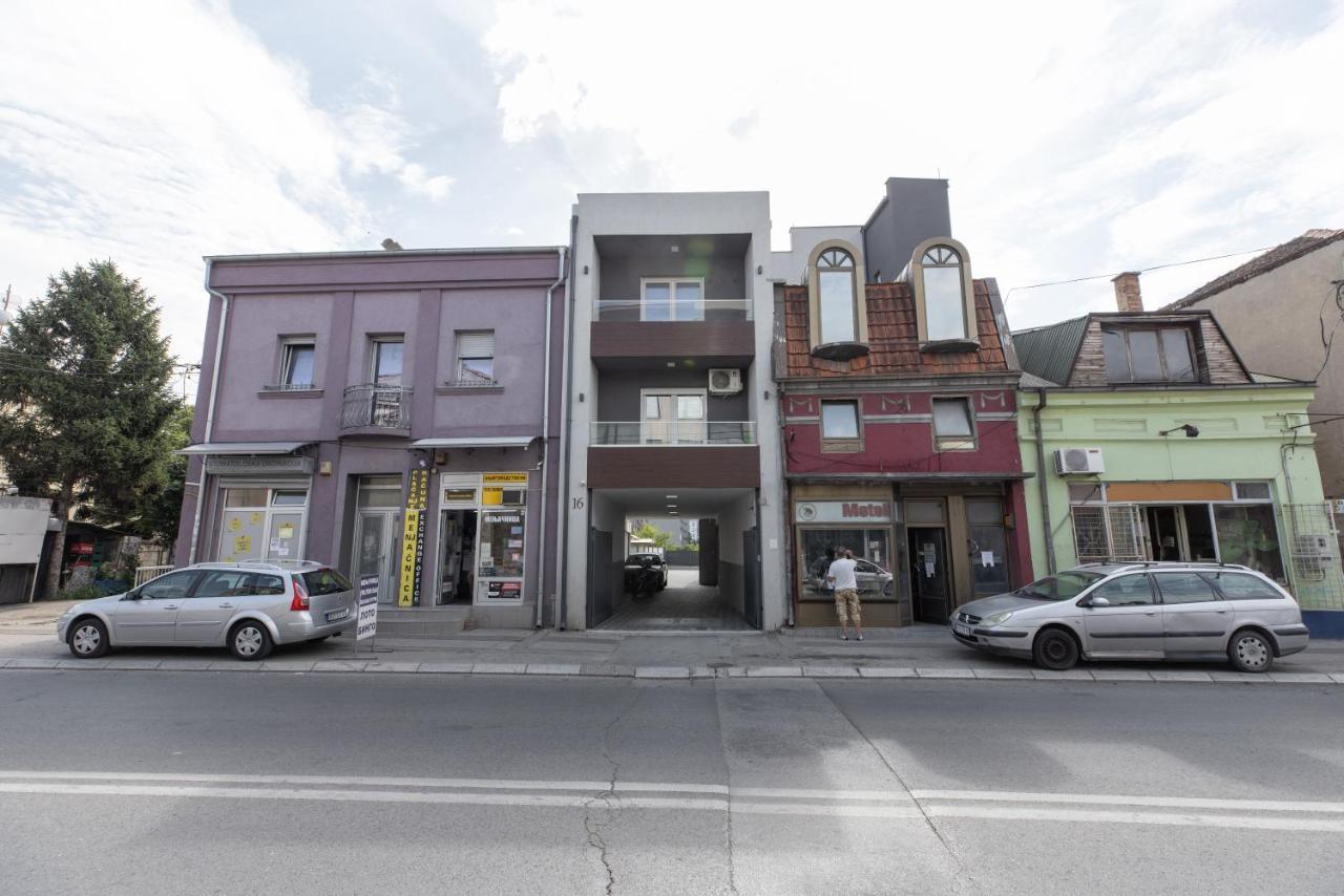 Hany Sweet Nis Exterior photo